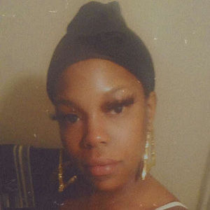 Meet your Posher, Erica